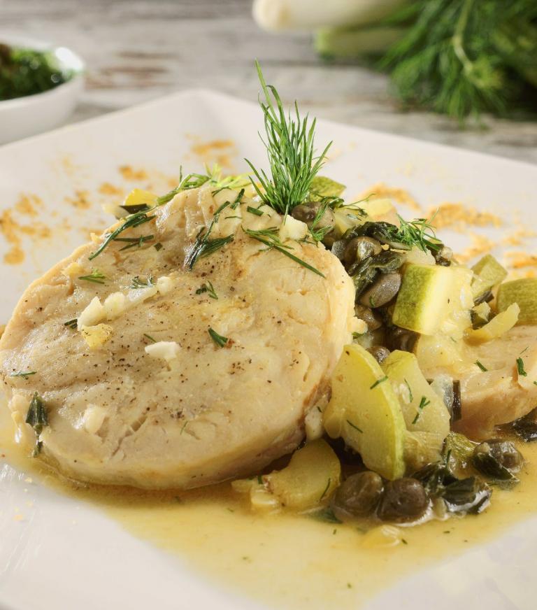 Cod rolls with capers and mustard sauce